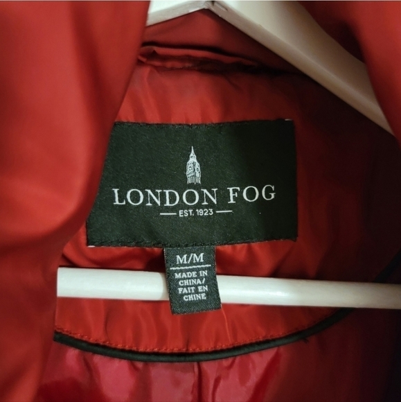 LONDON Fog Women's Diamond Quilted Down Winter Coat Size Medium in Re - Picture 6 of 9